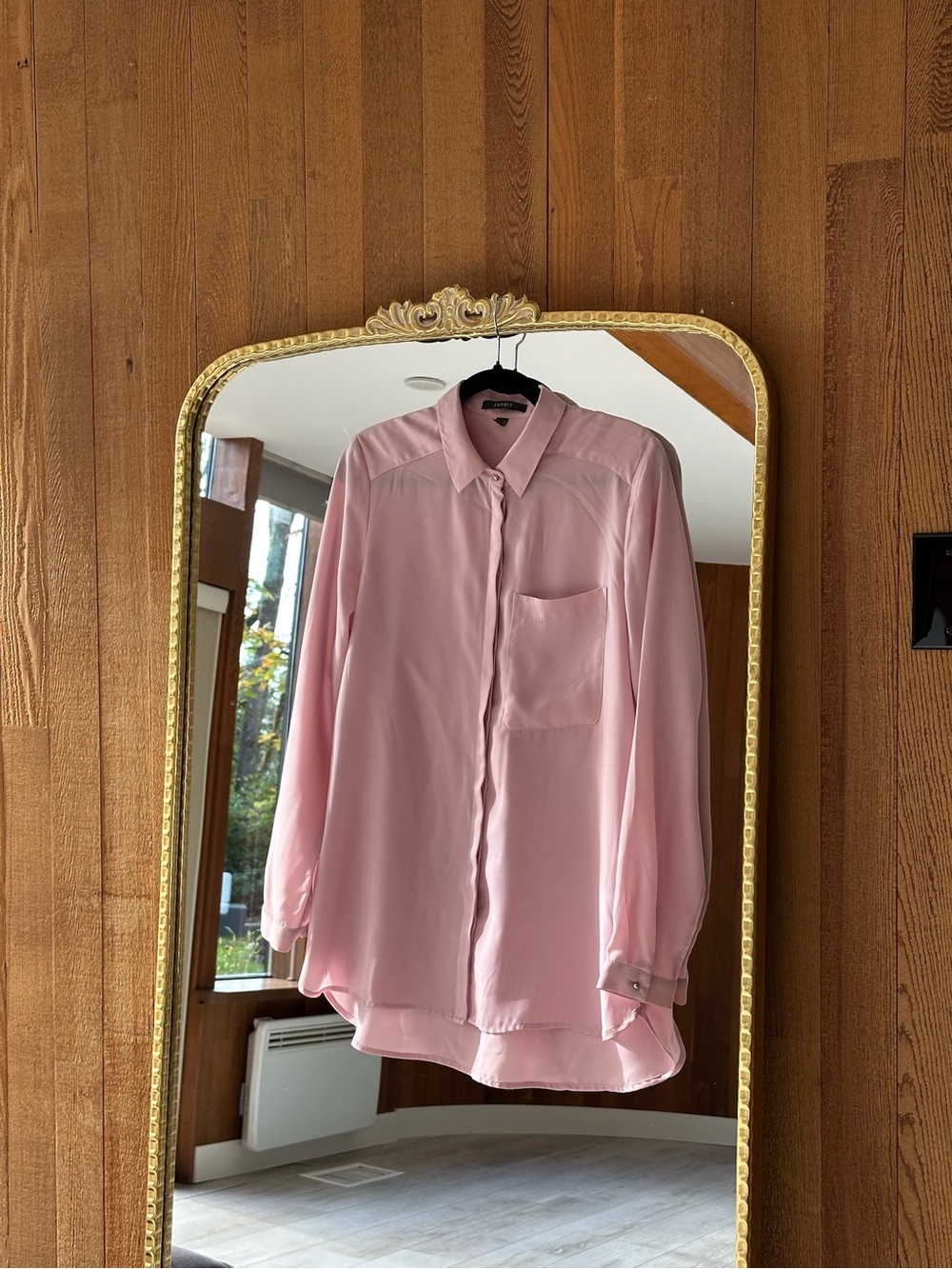 Esprit Classic Button-Down Shirt